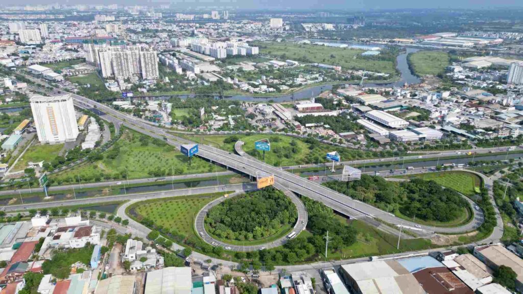 Mở rộng quốc lộ 1A tiến độ ra sao